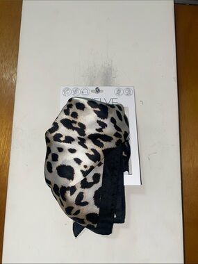 🖤🤍🤎NWT Twelve Leopard Print Satin Versatile Headband, Scarf etc.